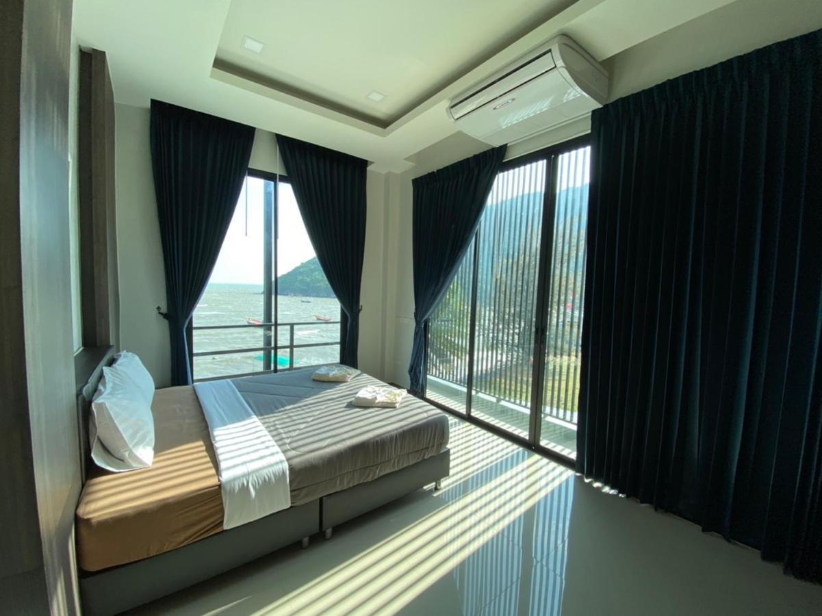 Aownoi Bay Resort Прачуап Кири Кан Екстериор снимка