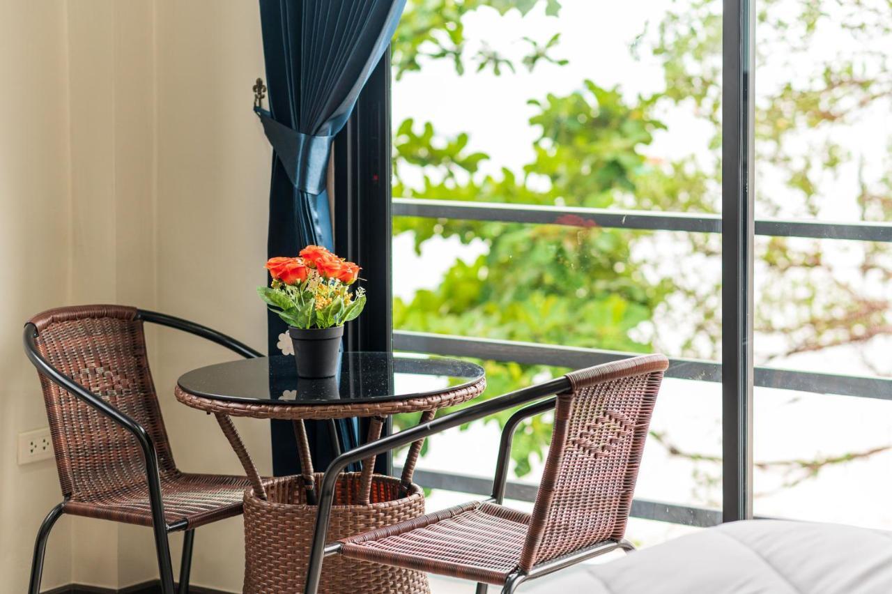 Aownoi Bay Resort Прачуап Кири Кан Екстериор снимка