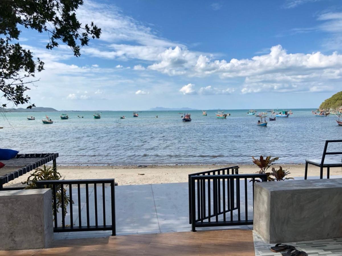 Aownoi Bay Resort Прачуап Кири Кан Екстериор снимка